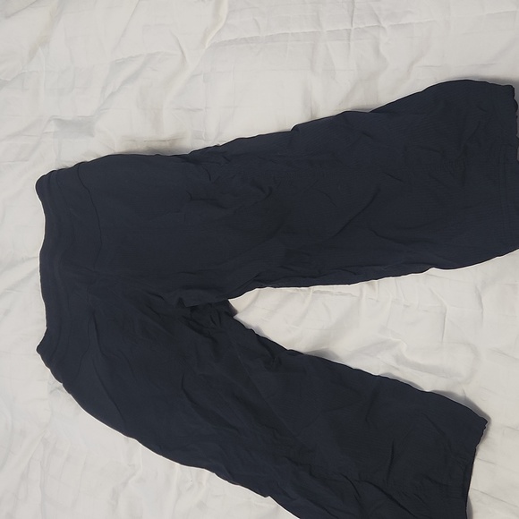 Lululemon dance studio capris black - Picture 5 of 6